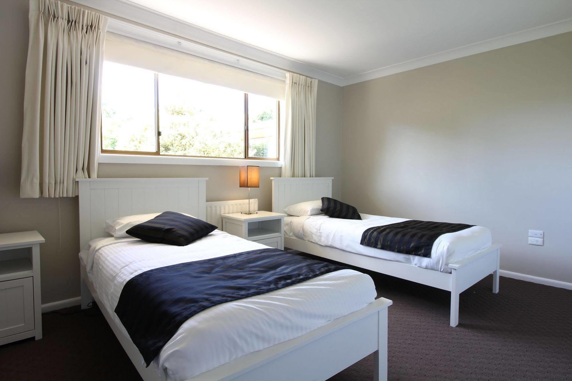 Snowy Mountains Resort And Function Centre Adaminaby Kültér fotó